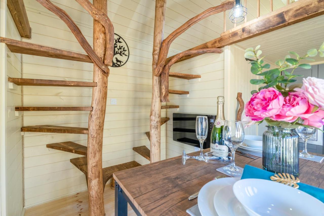 فيلا Laburnum Farm Estate Alderton  المظهر الخارجي الصورة