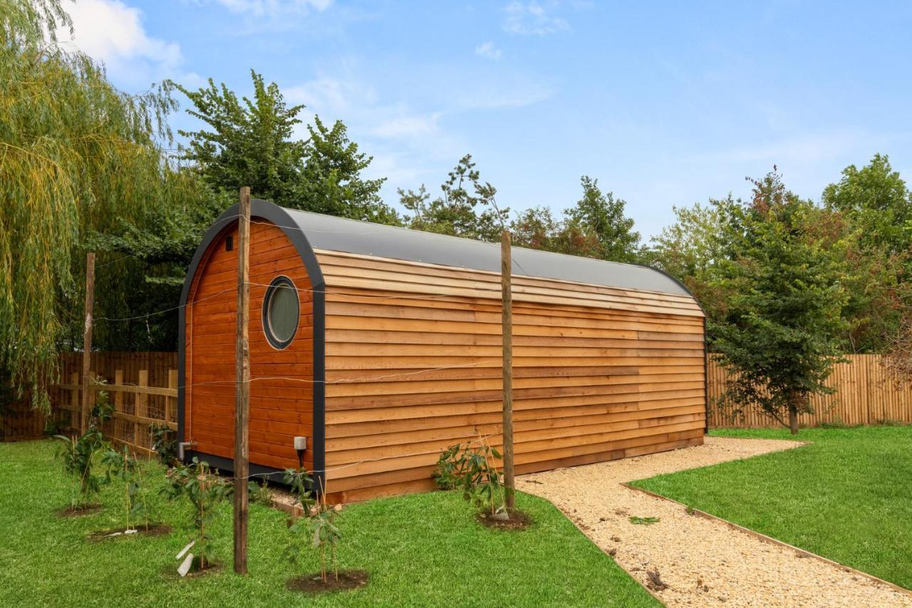 فيلا Laburnum Farm Estate Alderton  المظهر الخارجي الصورة