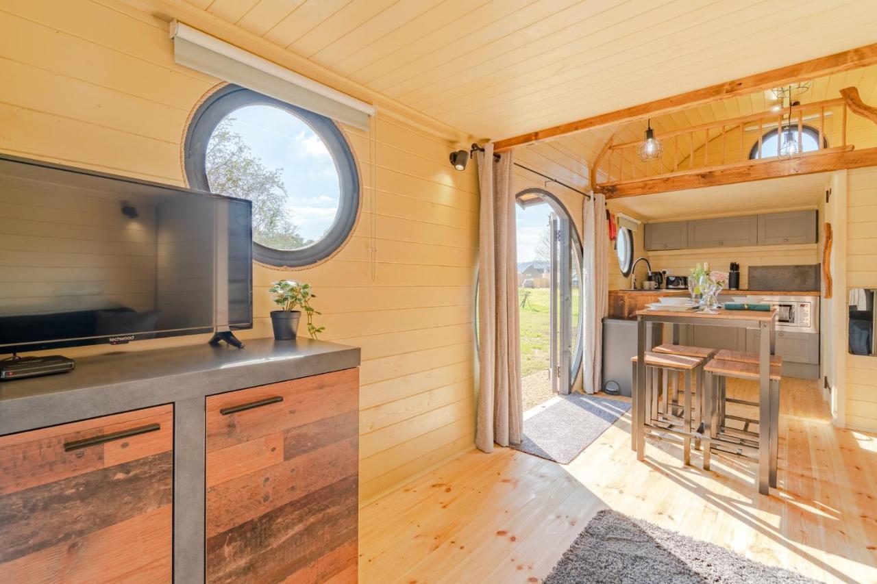 فيلا Laburnum Farm Estate Alderton  المظهر الخارجي الصورة