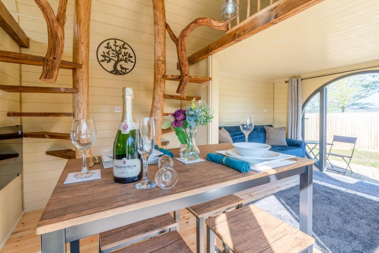 فيلا Laburnum Farm Estate Alderton  المظهر الخارجي الصورة